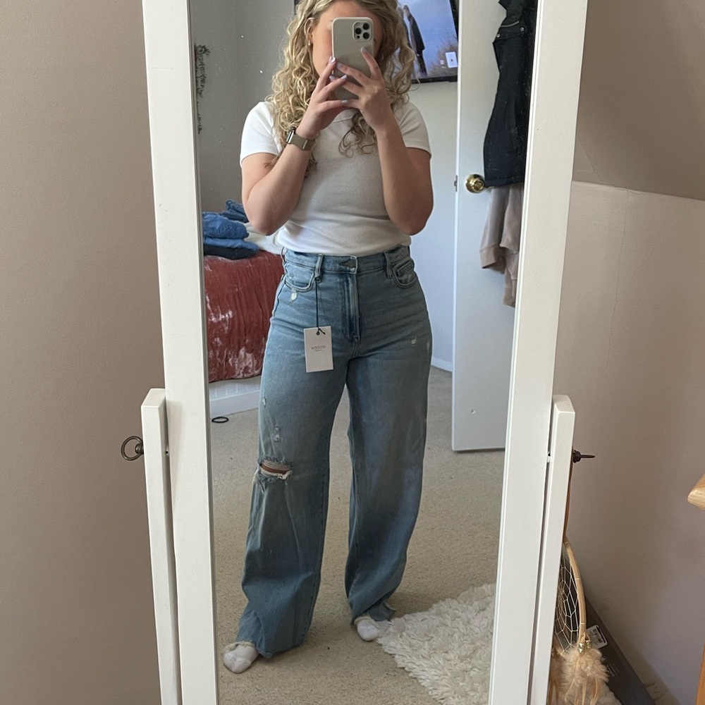 Hidden Jeans
